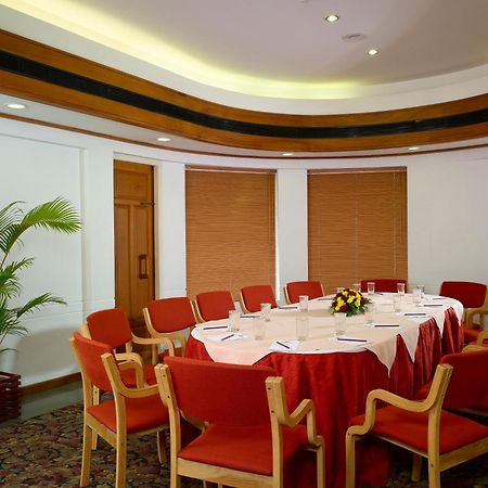 فندق غراند Kochi المظهر الخارجي الصورة