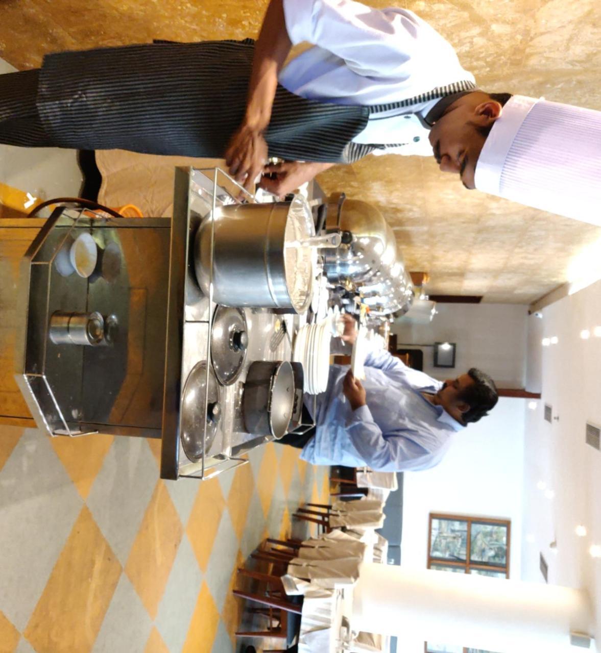 فندق غراند Kochi المظهر الخارجي الصورة